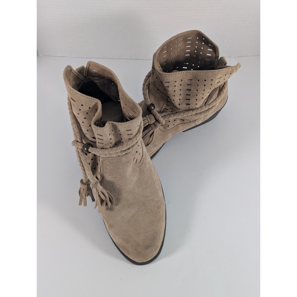 New W/O Box Billabong Nico Ankle Boots Faux Suede Women's Size 10 Dune Beige
